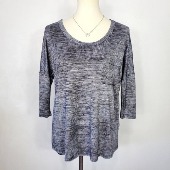 Misia Black White Drop Shoulder Back Button Detail Top Size S - Picture 1 of 12